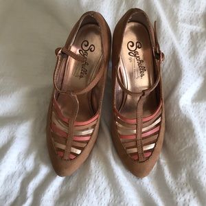 Anthro Seychelles Special Edition Rose Gold Heels